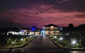 Rangi Taranga Resort